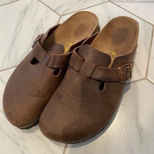 Birkenstock Boston mules/clogs, brown oiled leather, size 40